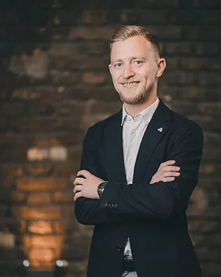 Christopher Altmann
